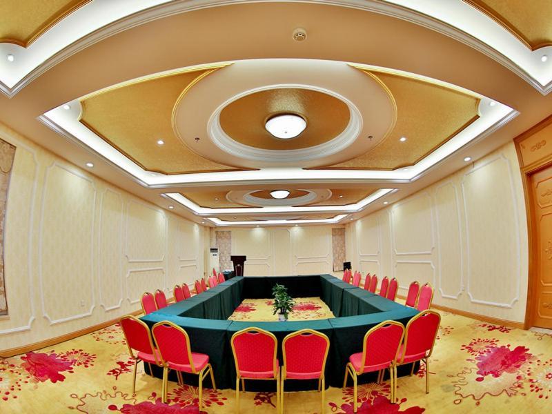 Vienna Hotel Wuhan International Convention And Exhibition Centre Buitenkant foto